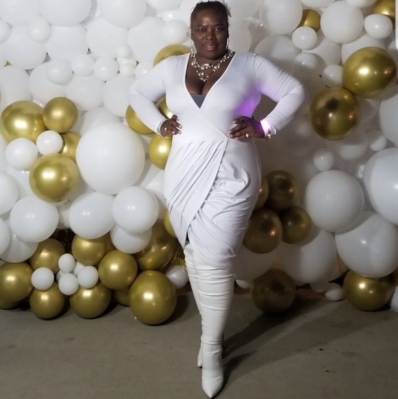 Meet your Posher, Coco - Picture 3 of 4